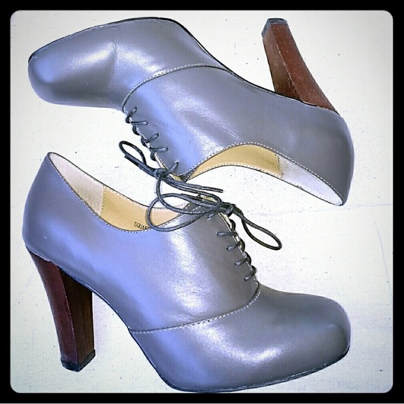 UrbanOutfitters SQUAREDTOE sz7.5 oxford booties - Picture 1 of 6